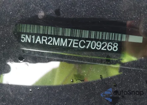 2014 Nissan Pathfinder Platinum из США, поврежденный, VIN 5N1AR2MM7EC709268